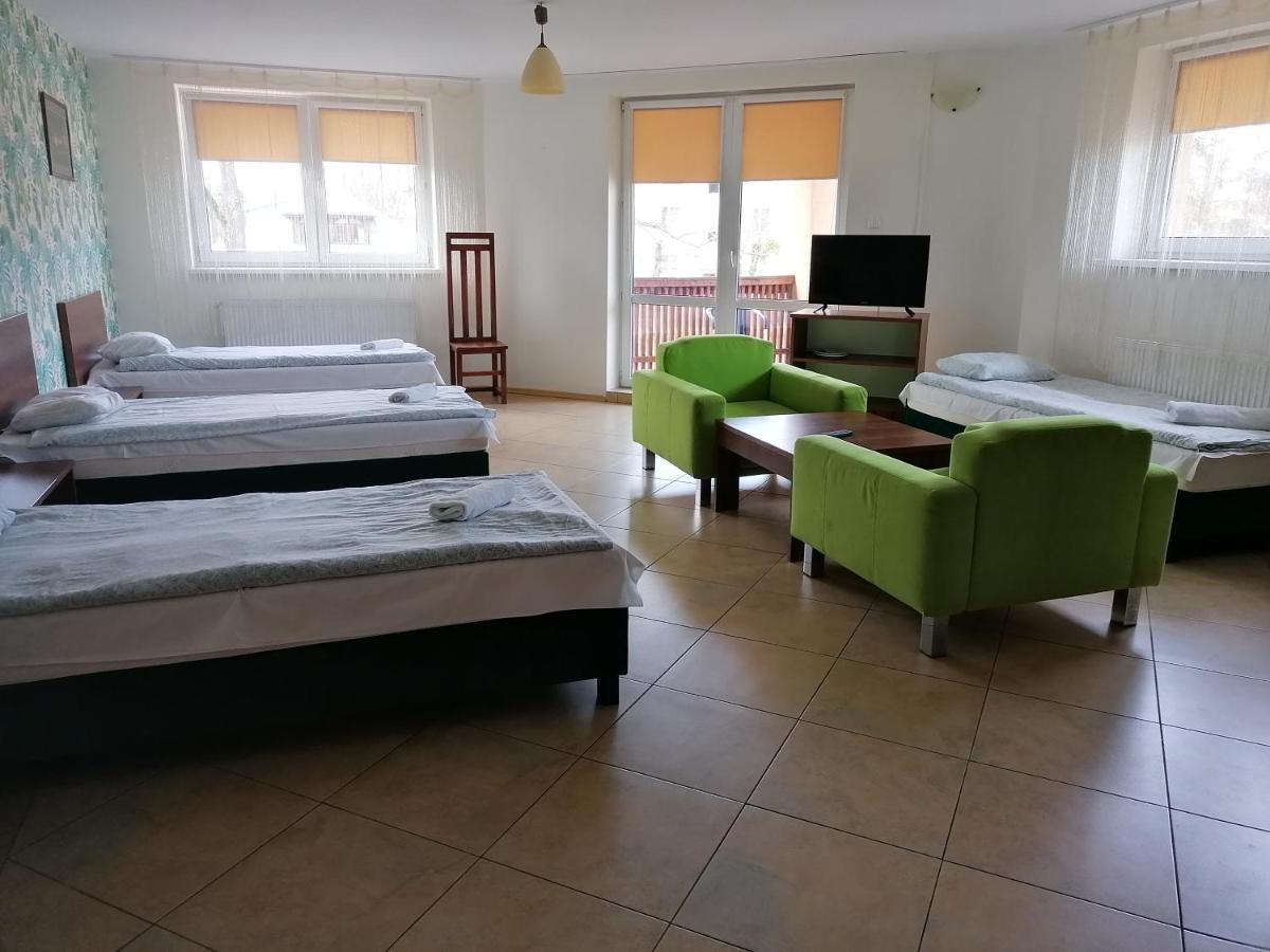 Pensjonat Telimena Hotel Zwierzyniec Buitenkant foto