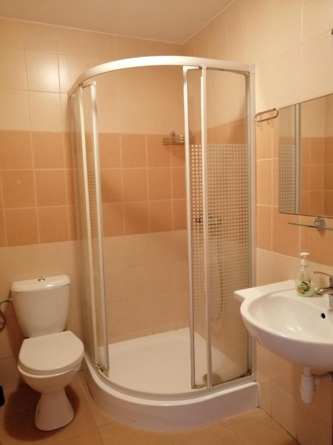 Pensjonat Telimena Hotel Zwierzyniec Buitenkant foto